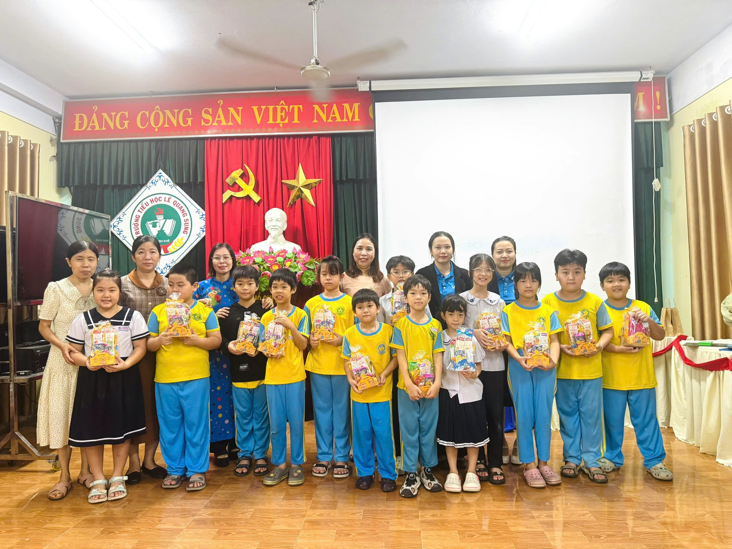 Hoạt động chuyên môn tháng 11/2025